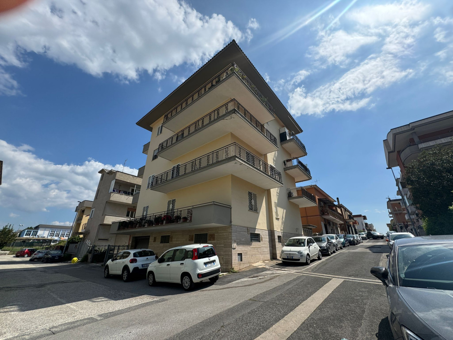 Appartamento in Via Piave 90, Aprilia.