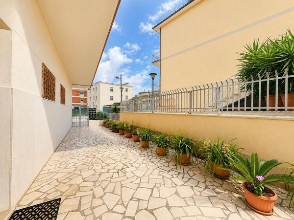 Appartamento in Via Verdi 136, Aprilia. 6